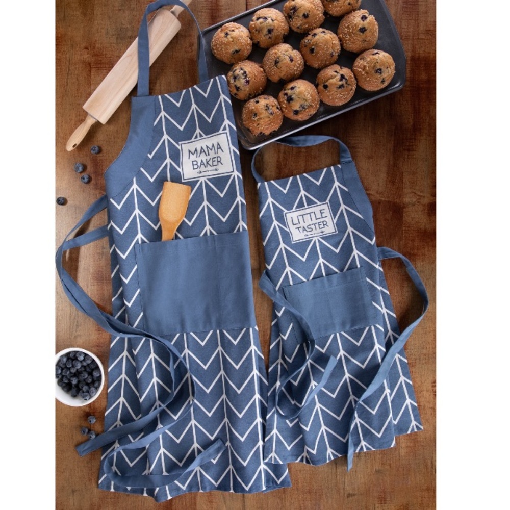 Mainstays - Mommy & Me Apron Set w/ Pockets, Chevron Print